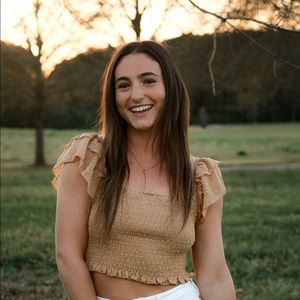 Meet your Posher, Anna